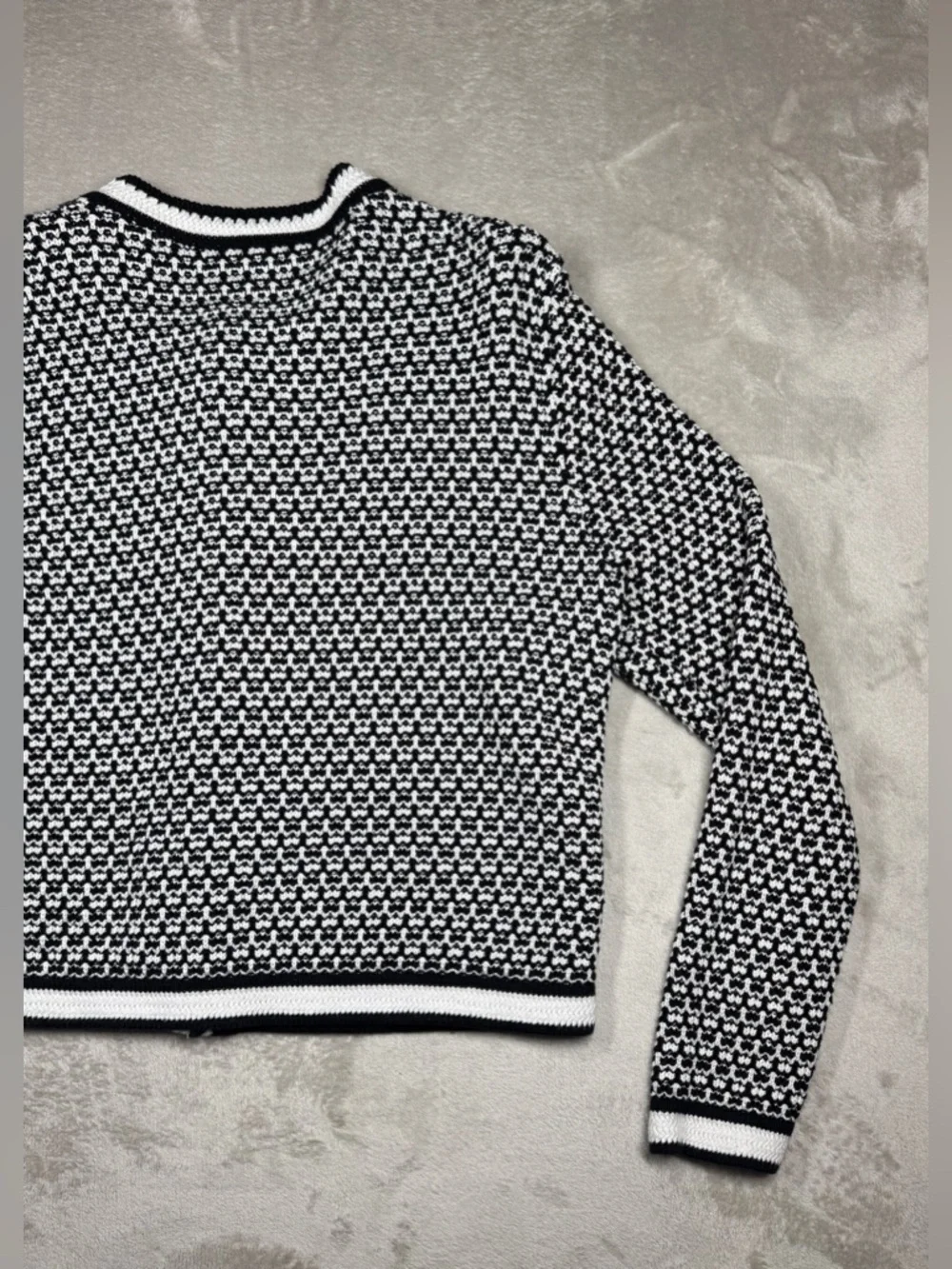 Ann Taylor Black and White Textured Knit Cardigan - Picture 11 of 13
